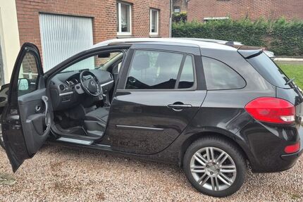 Renault Clio 185.000 km 2.950 &euro; Xanten 46509