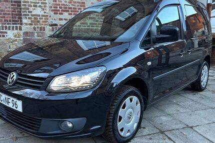 VW Caddy 203.000 km 11.200 &euro; Chemnitz 09111