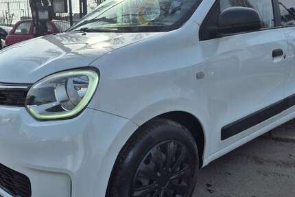 Renault Twingo 34.000 km 8.999 &euro; Berlin 13597