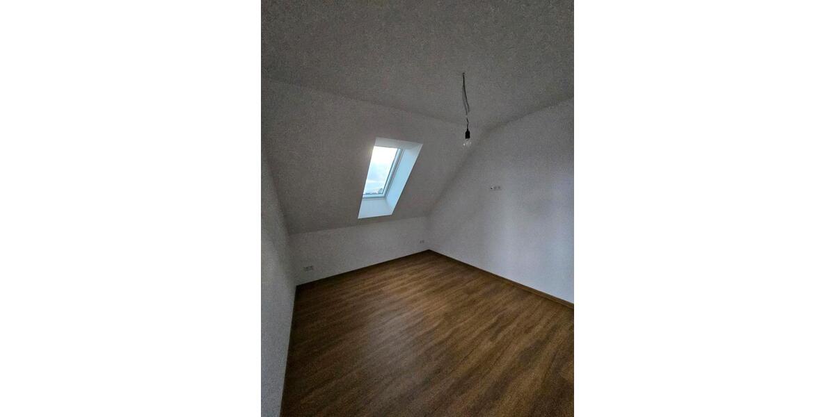 Etagenwohnung Bremerhaven Leherheide - 3 Zimmer, 88 m&sup2;, 1.100&euro; | Angebot:26082824