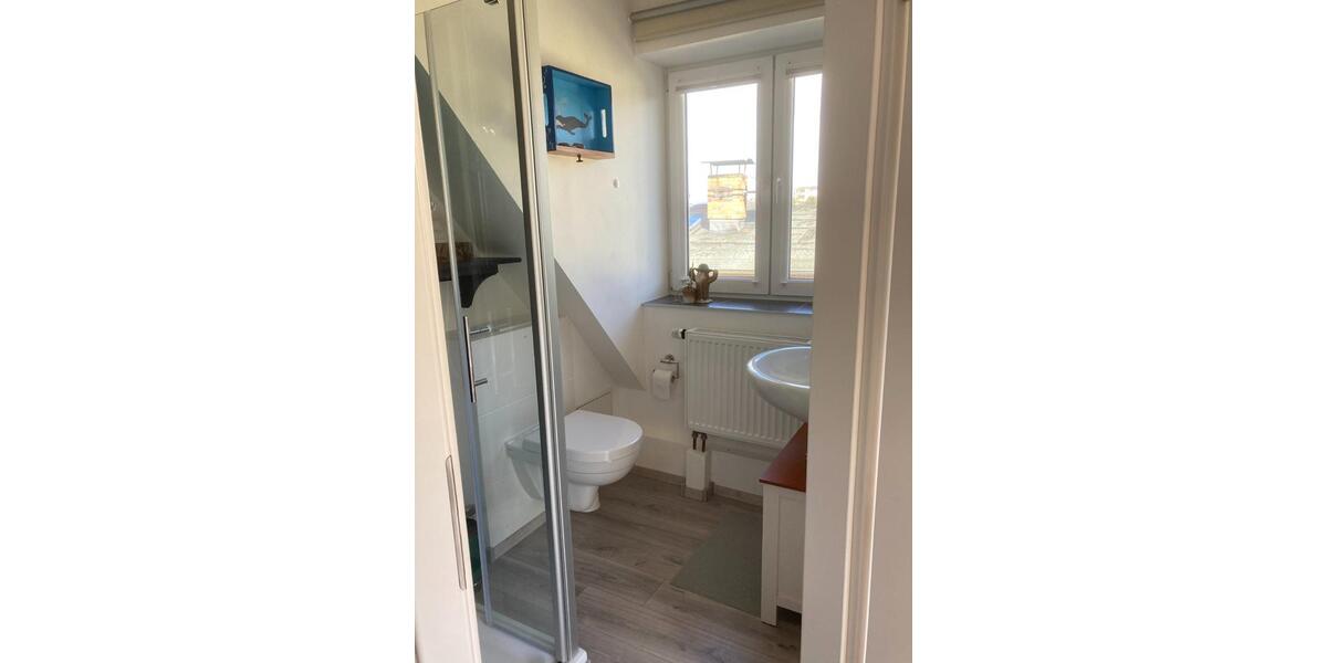 Dachgeschoßwohnung Bentwisch - 2 Zimmer, 45 m&sup2;, 750&euro; | Angebot:25415236