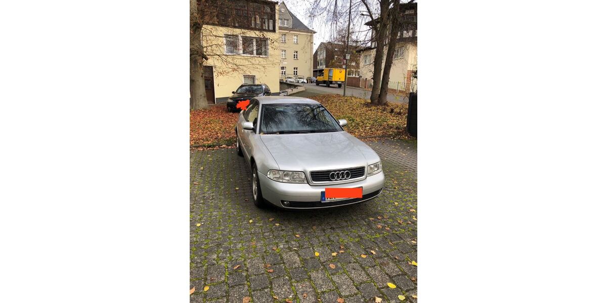 Audi A4 303.000 km 2.500 &euro; Altenkirchen 57610