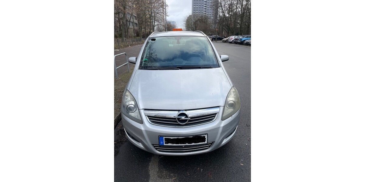 Opel Zafira B 111.811 km 4.700 &euro; Berlin 10178