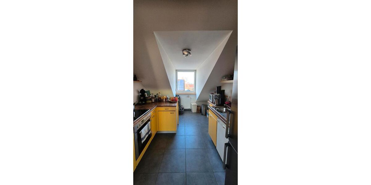 Dachgeschoßwohnung Gerolzhofen - 2 Zimmer, 66 m&sup2;, 850&euro; | Angebot:25872230