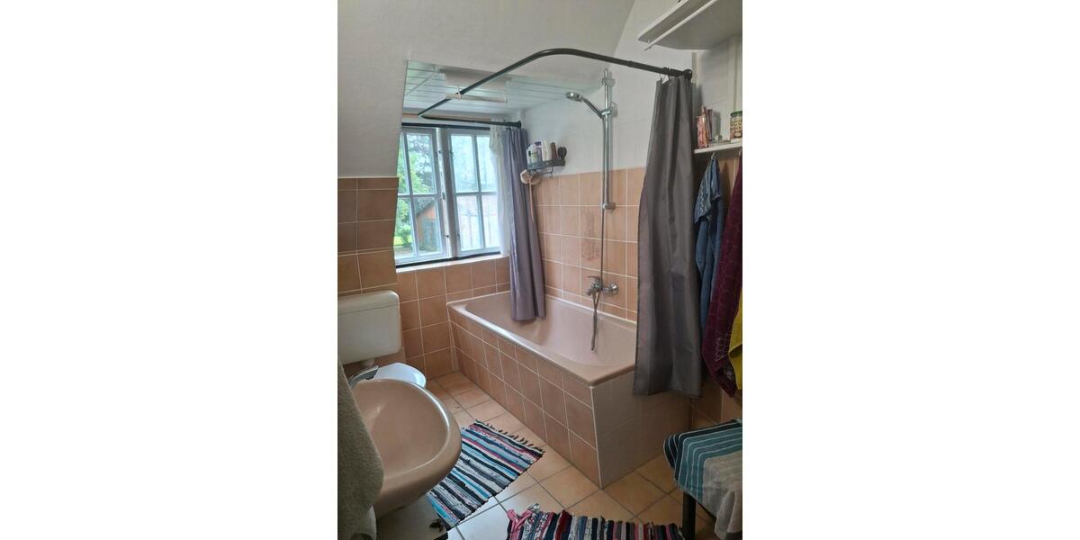 Einfamilienhaus Leck - 9 Zimmer, 240 m&sup2;, 490.000&euro; | Angebot:27247193