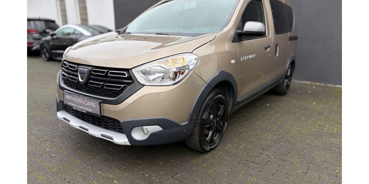 Dacia Dokker 50.900 km 17.900 &euro; Solingen 42655