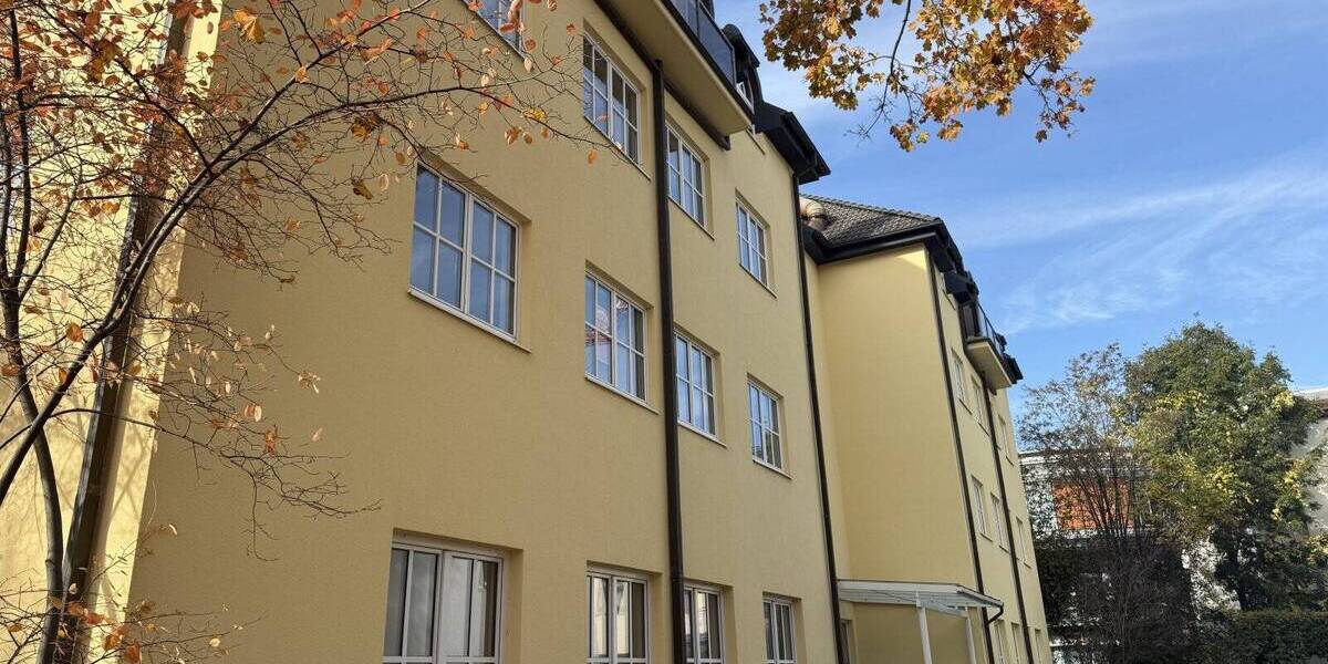 Gewerbeobjekt Zwickau Innenstadt - 4 Zimmer, 143 m&sup2;, 110.000&euro; | Angebot:25707412