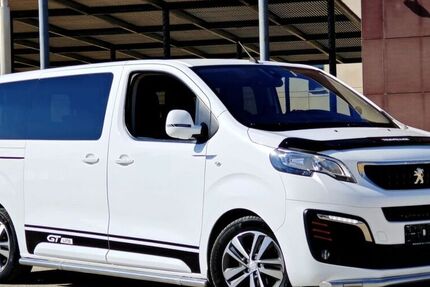 Peugeot Traveller