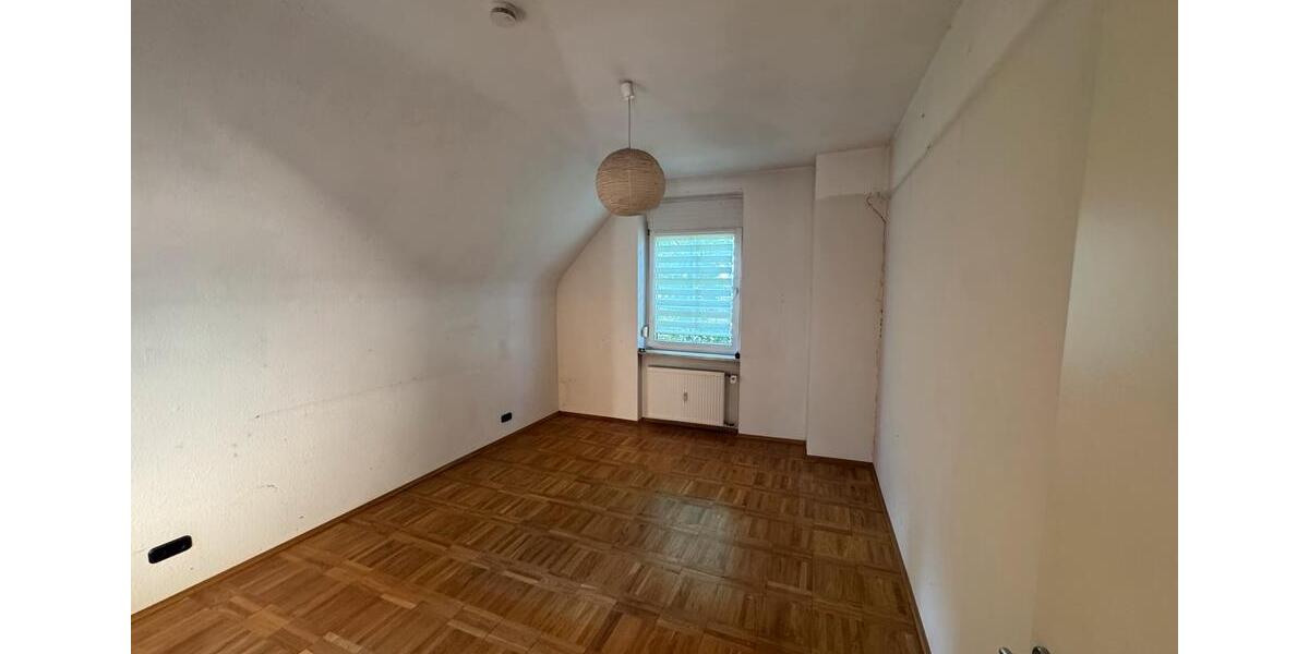 Dachgeschoßwohnung Ludwigshafen am Rhein Parkinsel - 3 Zimmer, 98 m&sup2;, 269.000&euro; | Angebot:26758770