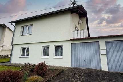 Haus zum Kaufen in Aulendorf 370.000 € 114 m² 5.5 zimmer