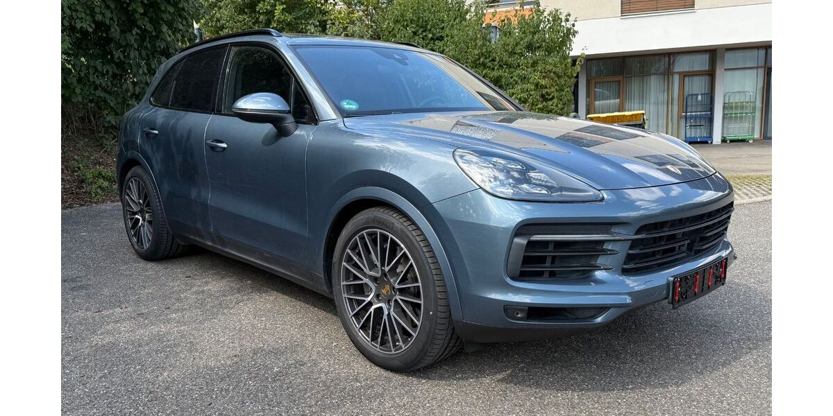 Porsche Cayenne 9.690 km 59.777 &euro; Stuttgart 70327