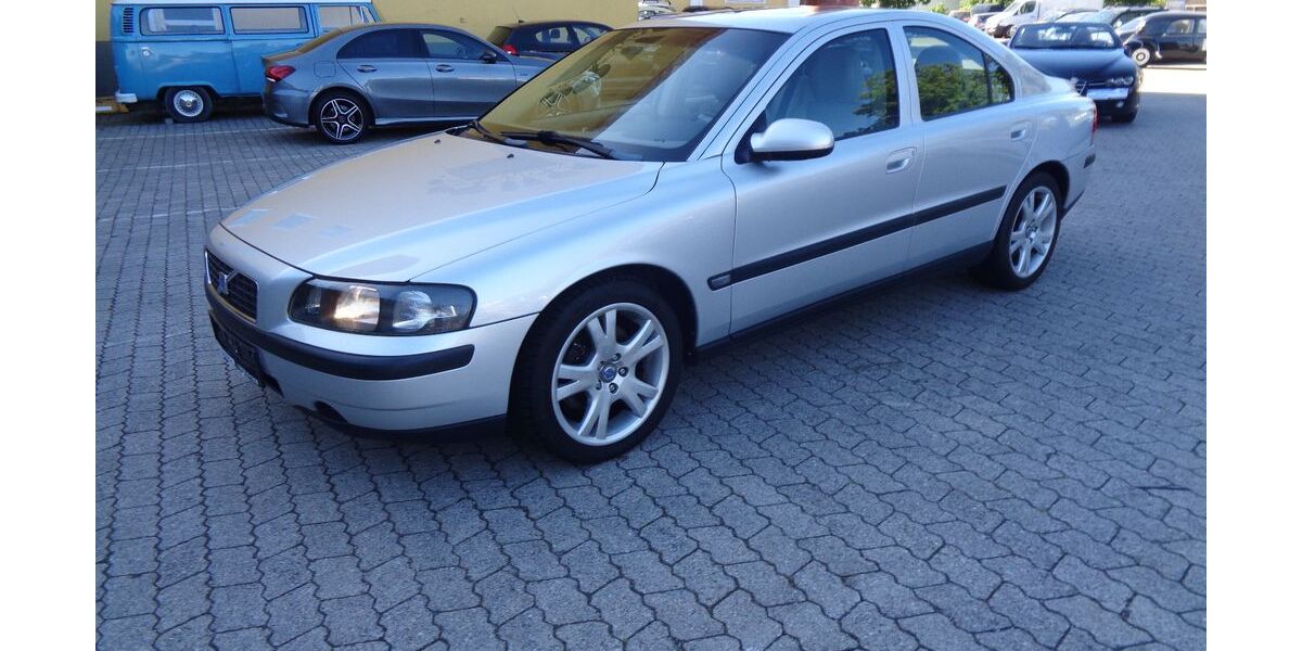 Volvo S60 198.000 km 7.680 &euro; Pörnbach / Bei Ingolstadt 85309