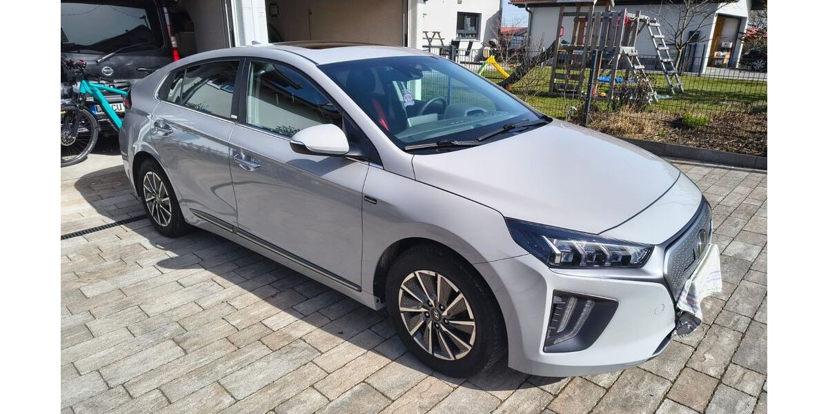 Hyundai IONIQ 80.000 km 15.999 &euro; Kinsau 86981