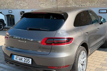 Porsche Macan 89.800 km 29.500 &euro; Augsburg 86157