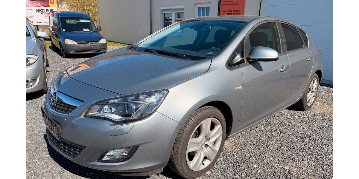 Opel Astra 63.800 km 5.990 &euro; Pasewalk 17309