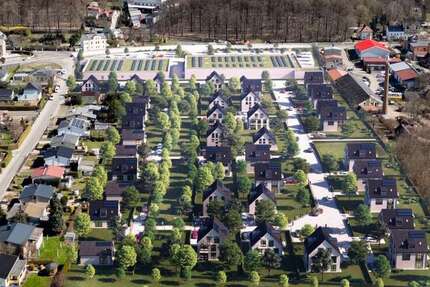 Grundstück zu verkaufen in Frohburg 88.400 € 453 m² zimmer