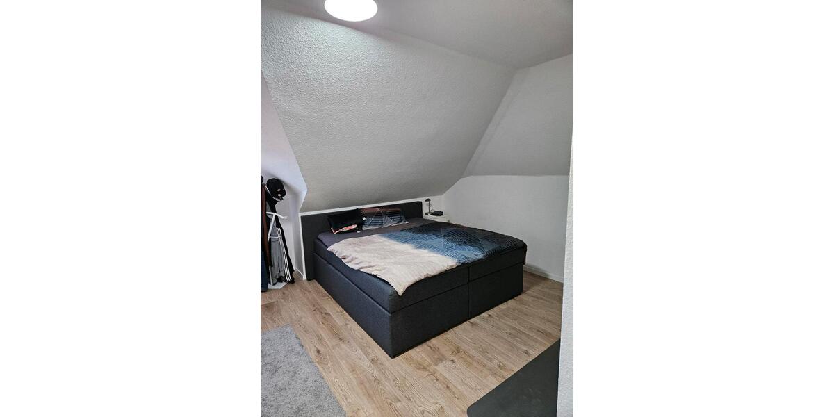Dachgeschoßwohnung Lastrup - 3 Zimmer, 75 m&sup2;, 500&euro; | Angebot:25948824