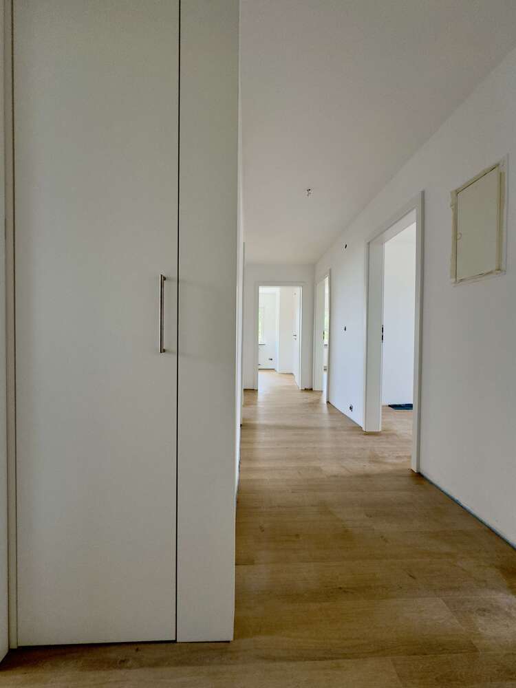 Wohnung zum Mieten in Nickenich 850 € 90 m²