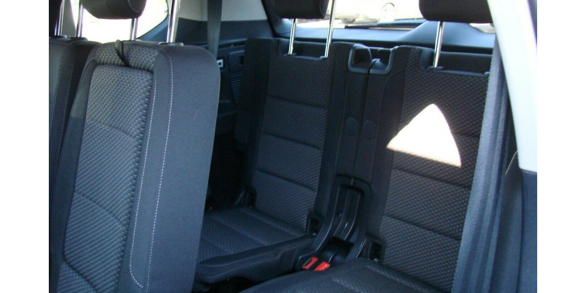 VW Touran 1.5TSi Comfortline 7-Sitzer LED ACC Standhe 18.601 km 30.980 &euro; Falkensee 14612