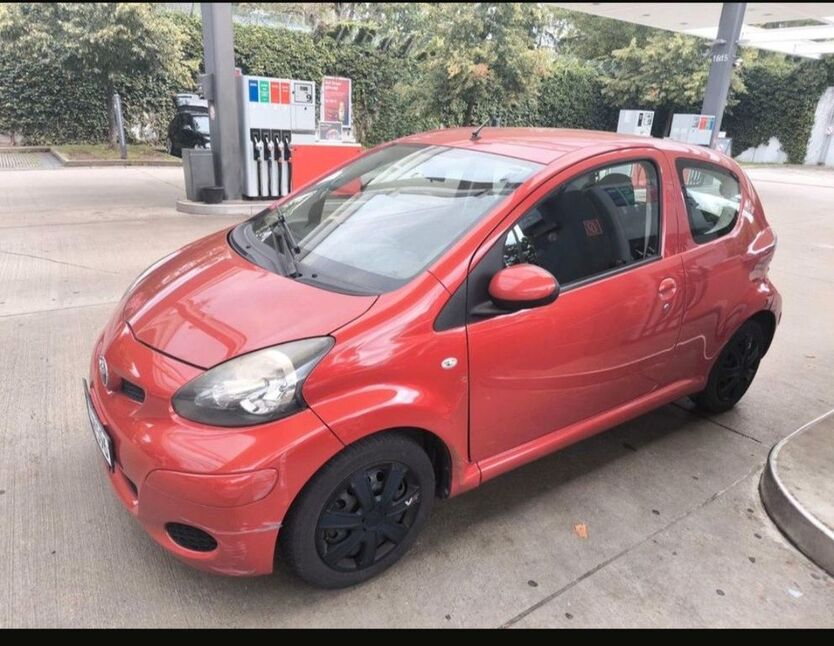 Aygo (X)