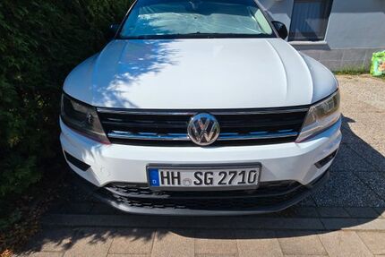 VW Tiguan 104.000 km 21.500 € Hamburg 21129