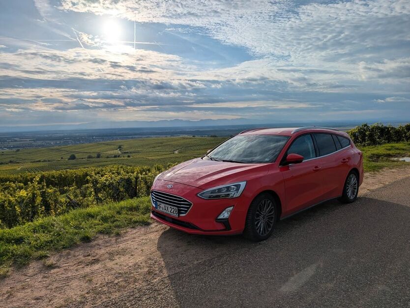 Ford Focus 87.000 km 14.500 € Bünde 32257