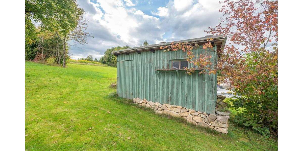 Mehrfamilienhaus, Wohnhaus Neureichenau - 1 Zimmer, 380 m&sup2;, 315.000&euro; | Angebot:25696552