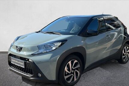 Toyota Aygo (X) 11.663 km 15.490 &euro; Porta Westfalica 32457