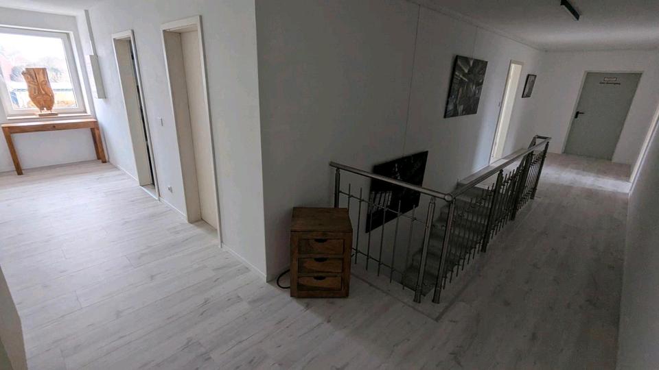 Einfamilienhaus Wangerland - 7 Zimmer, 300 m&sup2;, 625.000&euro; | Angebot:26047118