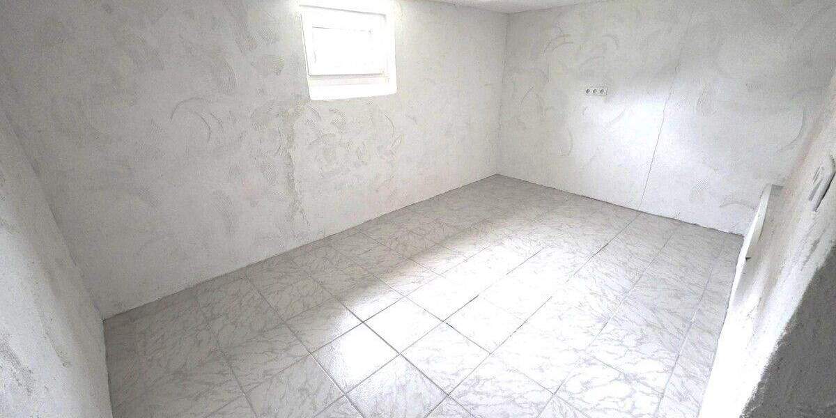 Mehrfamilienhaus, Wohnhaus Vellmar / Frommershausen Frommershausen - 6 Zimmer, 132 m&sup2;, 299.000&euro; | Angebot:25276828