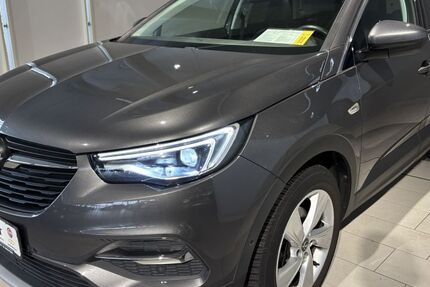 Opel Grandland (X) 61.522 km 13.990 &euro; Wilhelmshaven 26389