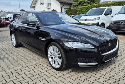 Jaguar XF Prestige Leder, GSHD, Navigation, Rückfahrkamer 104.922 km 20.690 &euro; Rodgau 63110