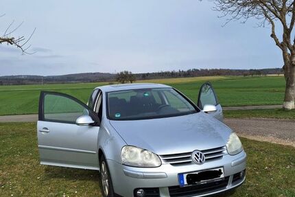 VW Golf 372.000 km 1.749 &euro; Mühlhausen - Ehingen 78259