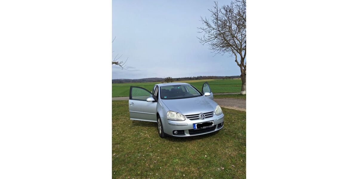VW Golf 372.000 km 1.749 &euro; Mühlhausen - Ehingen 78259