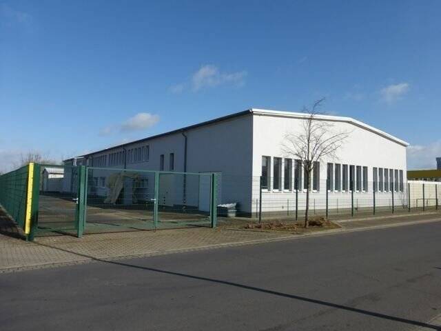 Gewerbeobjekt Neubrandenburg Fritscheshof - 5 Zimmer, 260 m&sup2;, 1.700&euro; | Angebot:25780115