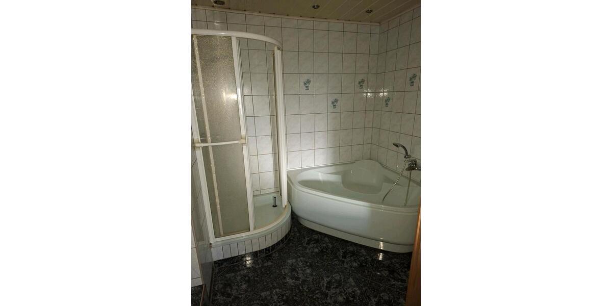 Einfamilienhaus Rhinow - 4 Zimmer, 180 m&sup2;, 90.000&euro; | Angebot:26956745