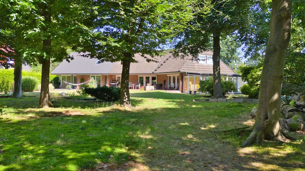 Einfamilienhaus Jesteburg - 9 Zimmer, 298 m&sup2;, 895.000&euro; | Angebot:22899730