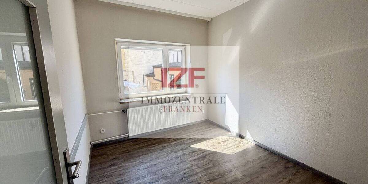 Gewerbeobjekt Zirndorf - 3 Zimmer, 690&euro; | Angebot:26037148