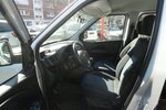 Opel Combo Edition 1,6 d Klima PDC SHZ AHK 5Sitzer 124.000 km 5.999 &euro; Neuss 41462