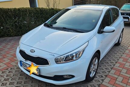 Kia ceed / Ceed 111.000 km 6.898 &euro; Arnstadt 99310