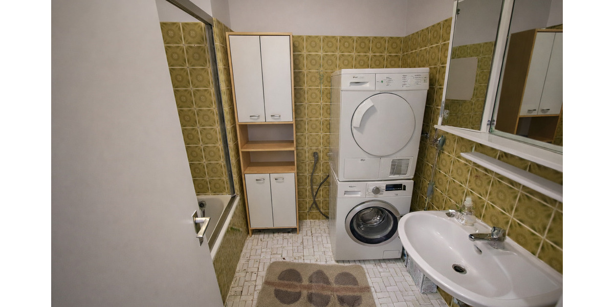 Etagenwohnung Nordenham - 3 Zimmer, 65 m&sup2;, 76.000&euro; | Angebot:25371427