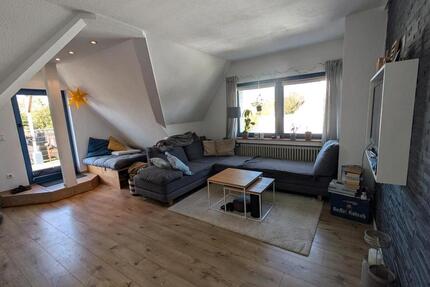 Dachgeschoßwohnung (große Dachterrasse! provisionsfrei!)