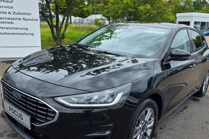 Ford Focus 36.300 km 18.490 &euro; Görlitz 02827
