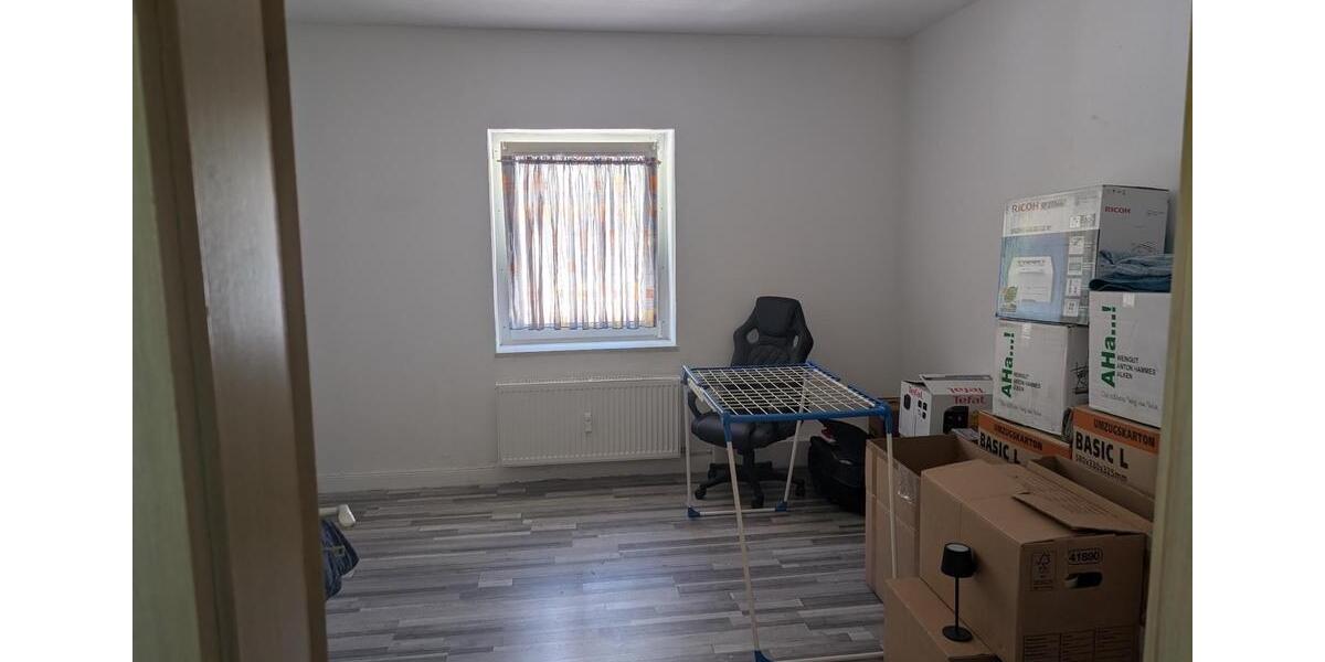 Etagenwohnung Werdohl - 2 Zimmer, 65 m&sup2;, 390&euro; | Angebot:26396542
