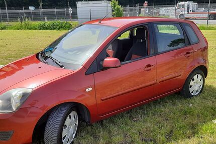 Ford Fiesta 155.513 km 1.999 &euro; Bottrop 46244