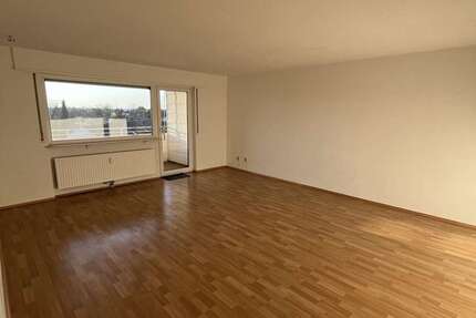Wohnung Schwetzingen - 3 Zimmer, 89 m&sup2;, 1.130&euro; | Angebot:26916196