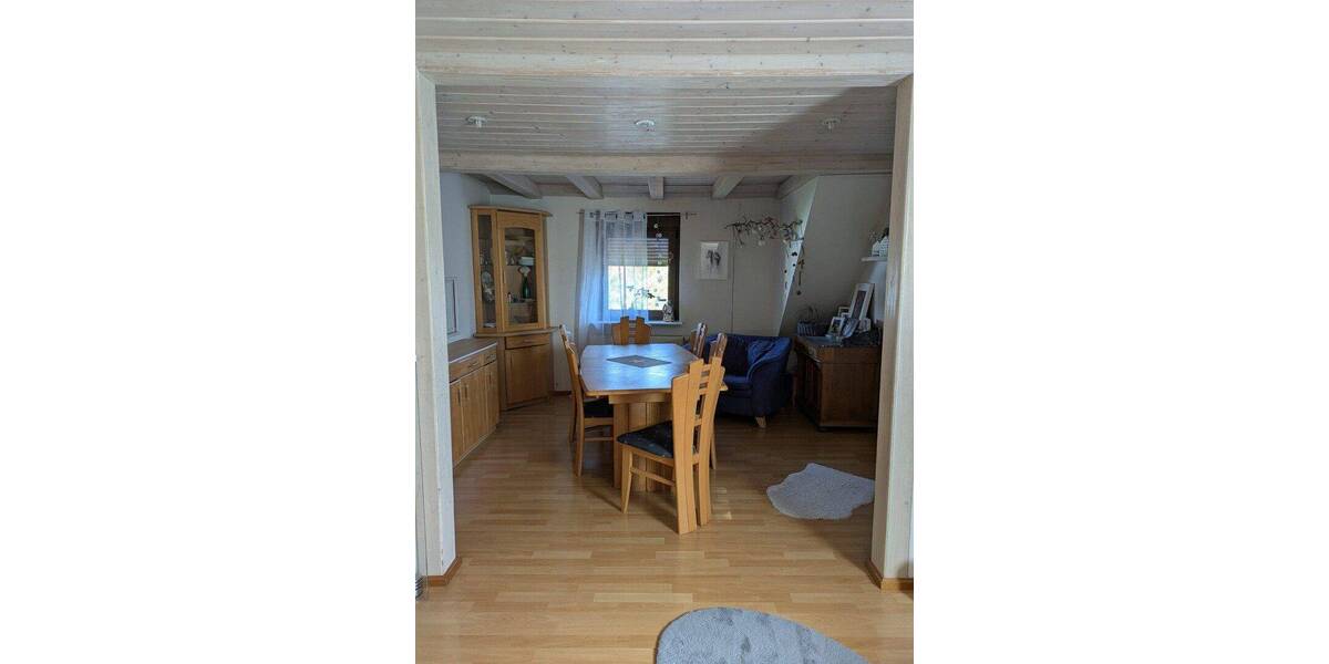 Etagenwohnung Metzingen - 3 Zimmer, 102 m&sup2;, 460.000&euro; | Angebot:26831999