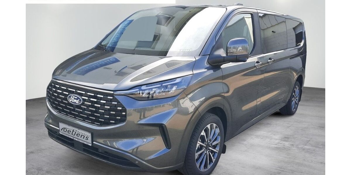 Ford Tourneo Custom 1.403 km 53.980 &euro; Torgau 04860