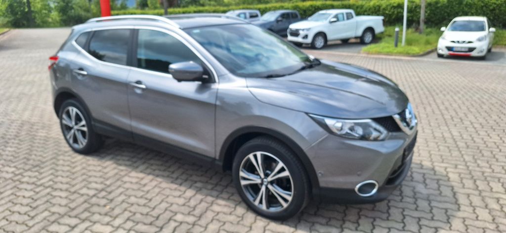 Nissan Qashqai 115.284 km 12.200 &euro; Kaulsdorf 07338