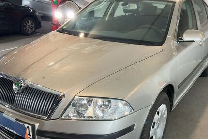 Skoda Octavia 47.500 km 5.990 € Maxhütte-Haidhof 93142